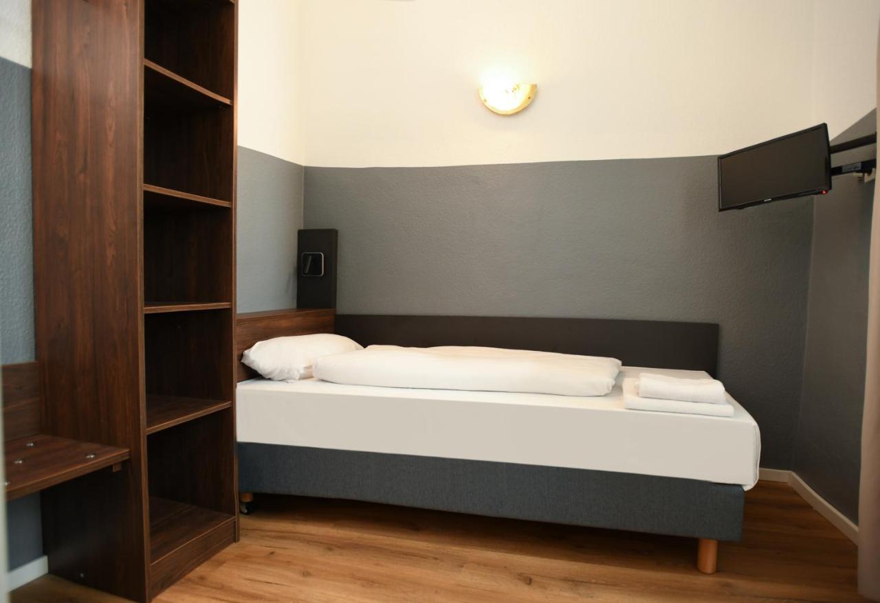Hotel Apadana Frankfurt Frankfurt am Main Eksteriør billede