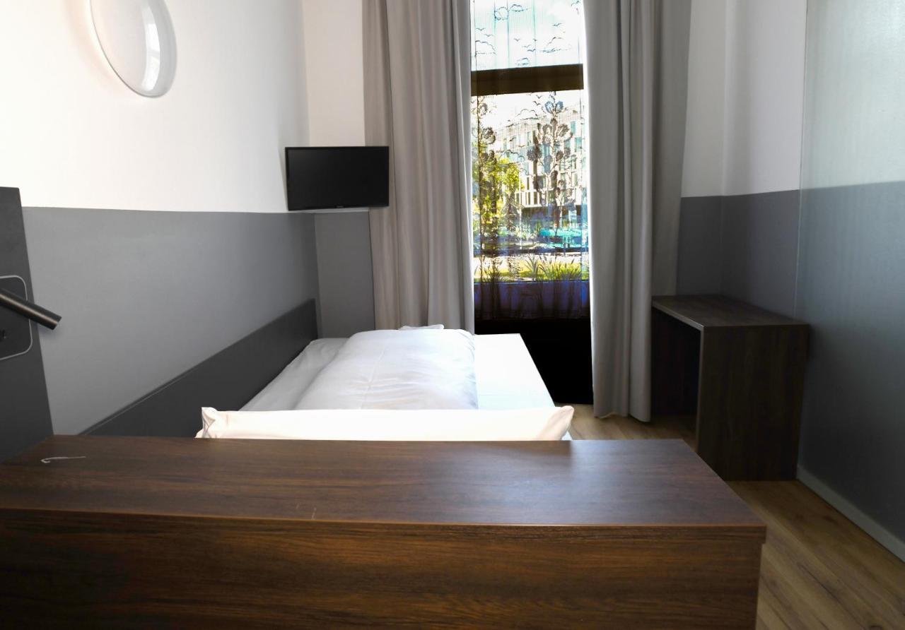 Hotel Apadana Frankfurt Frankfurt am Main Eksteriør billede